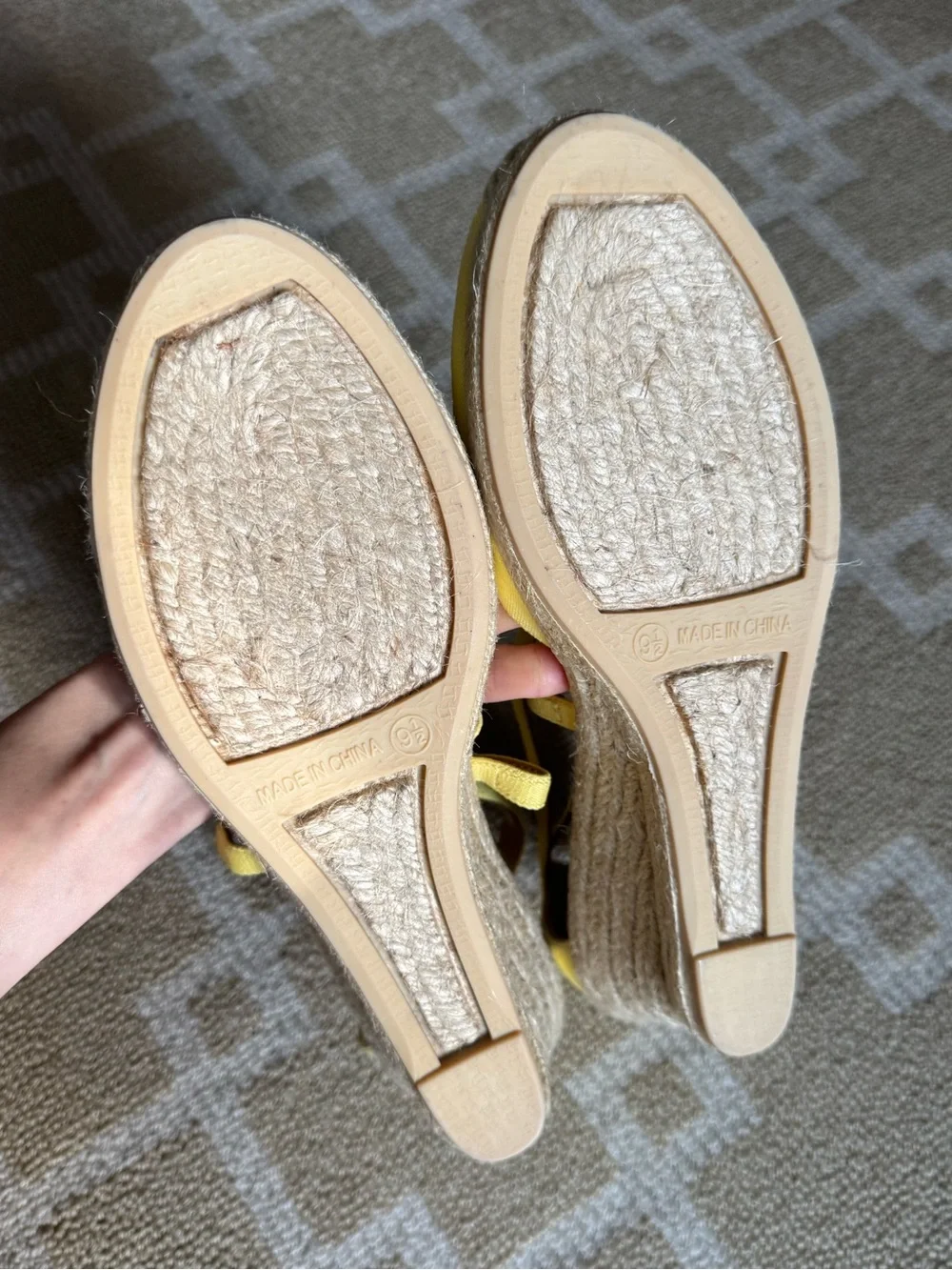 Talbots Lyndsay Strappy Espadrille Wedge Sandals Lemon Chiffon Yellow 9.5